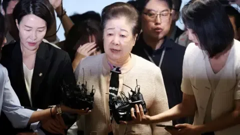 High-profile Religious Figure Denies Gift-giving Allegations Against Former South Korean President's Wife